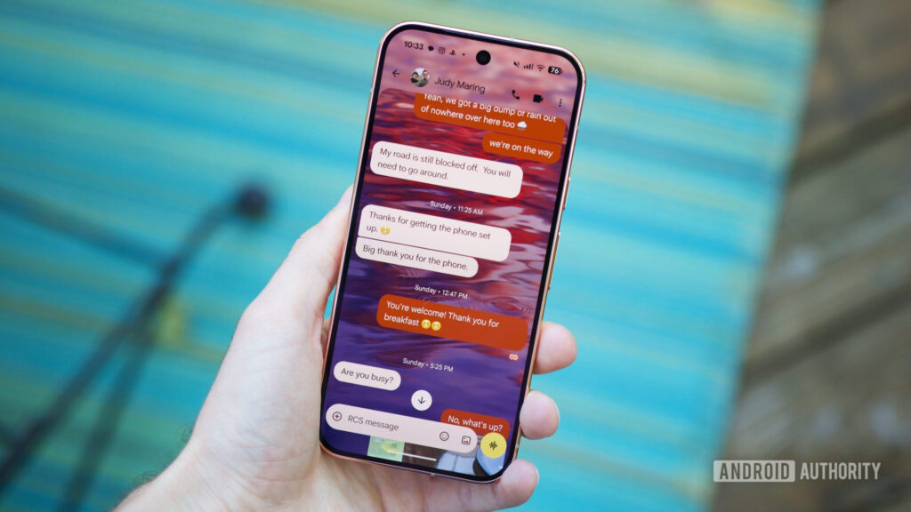 How to use custom chat themes on Google Messages right now Google Messages conversation using a custom chat theme.