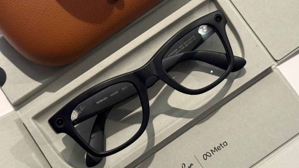 Meta Keeps Trying to Fix Glasses Privacy Concerns With New Update