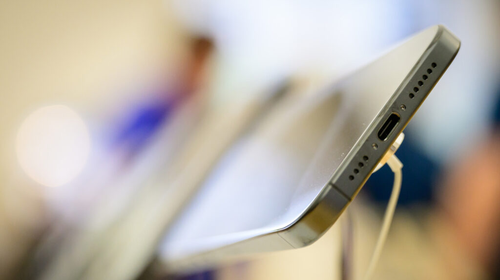 Your Phone’s USB-C Port Does A Lot More Than Just Charge Your Phone's USB-C Port Does A Lot More Than Just Charge