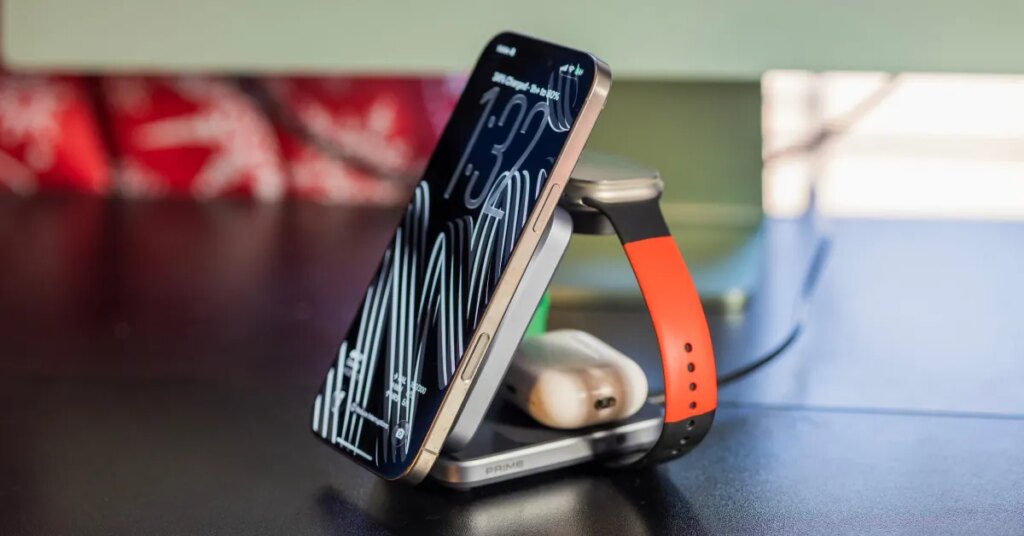 Anker's 25W MagSafe 3-in-1 packs active cooling in a travel-sized design [Hands-on]