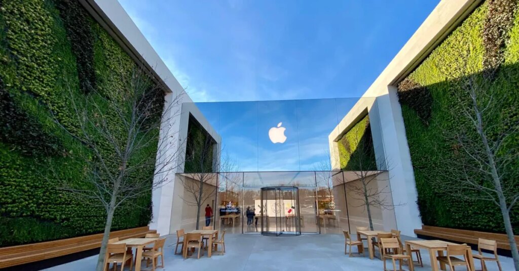 Apple planning three major changes for its retail stores, per report Apple planning three major changes for its retail stores, per report