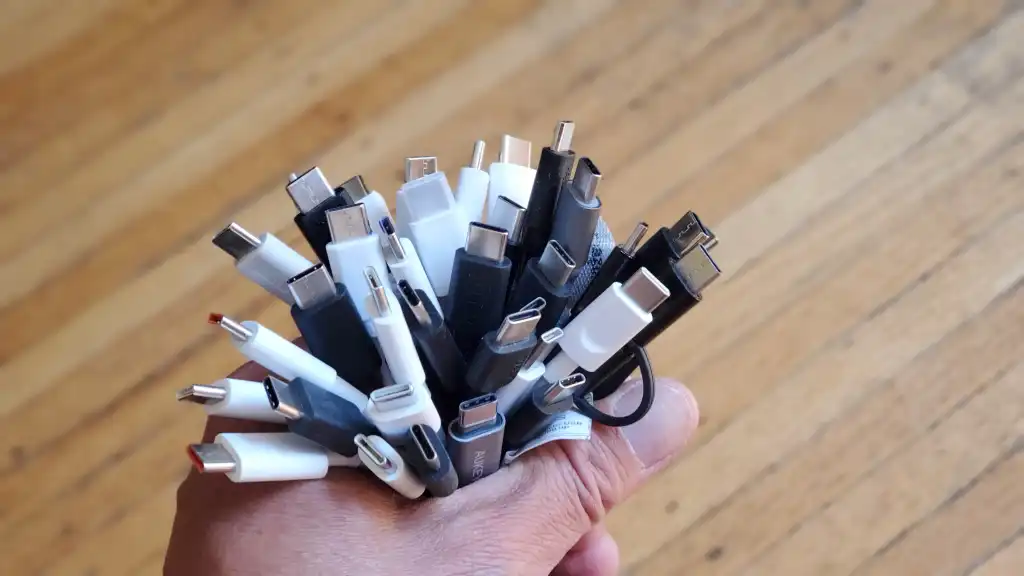 Buying a USB-C cable? Beware these 6 hidden traps Collection of USB-C to USB-A cables