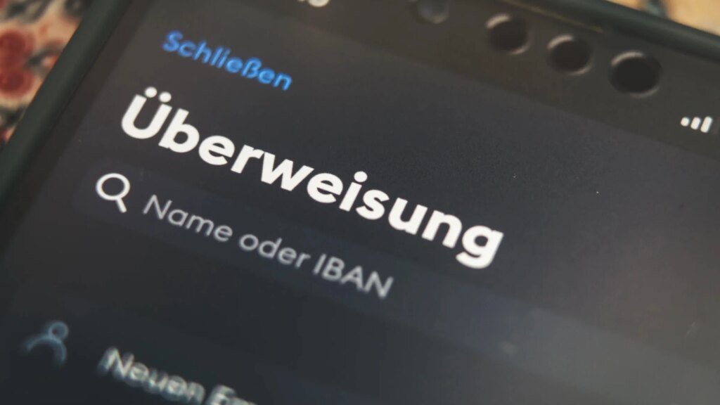 Fast jeder bekommt eine neue Kontonummer – zusätzlich zur IBAN Fast jeder Deutsche bekommt eine neue Kontonummer – zusätzlich zur IBAN