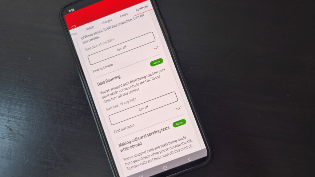 I got hit by phantom roaming charges, but you can avoid them Data Roaming Setting Vodafone App On Galaxy S22 Plus