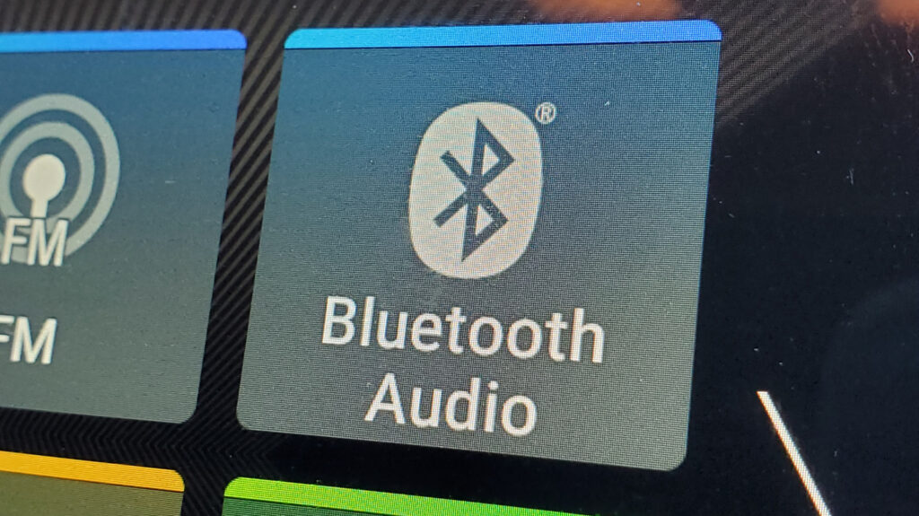 Is It Safe To Leave Your Phone’s Bluetooth Running All The Time? Is It Safe To Leave Your Phone's Bluetooth Running All The Time?