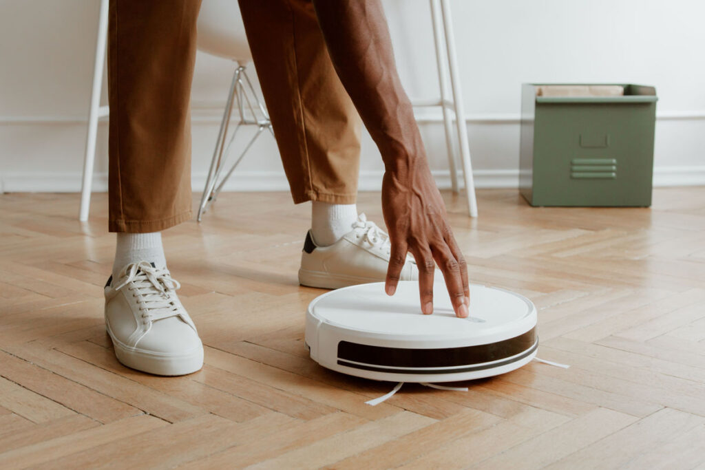 Robot Vacuum Catches Cheating Wife, Then Lands Husband in Jail Robot Vacuum Catches Cheating Wife, Then Lands Husband in Jail