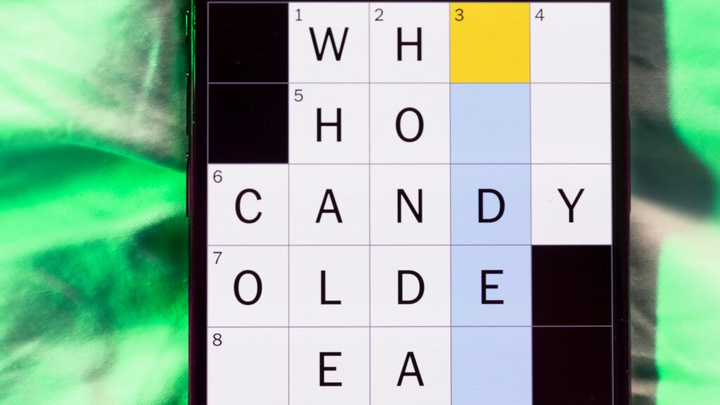 Today’s NYT Mini Crossword Answers for Thursday, Sept. 3 Today's NYT Mini Crossword Answers for Tuesday, Sept. 1