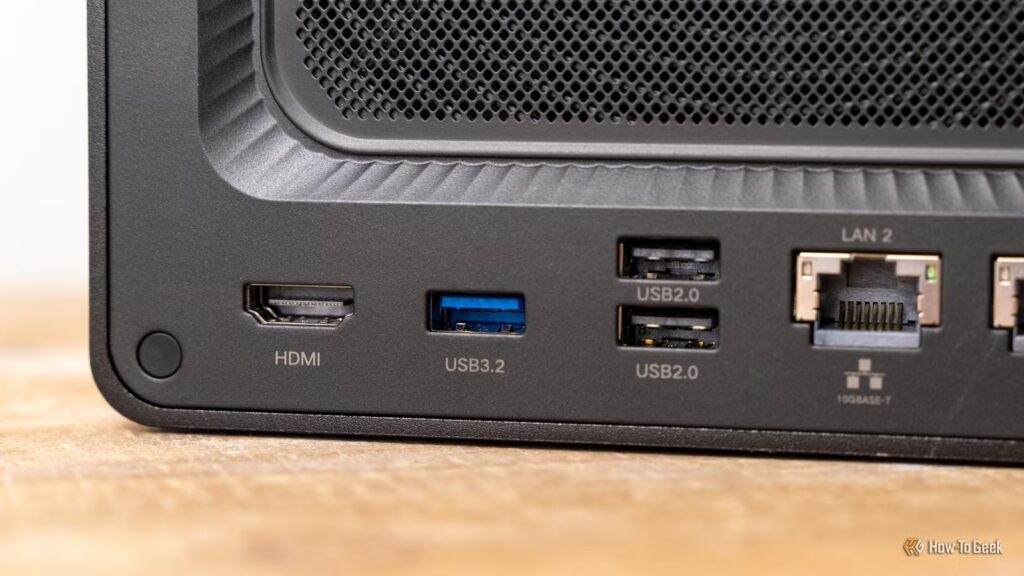 Why Ethernet ports survive abuse that USB ports never forgive Why Ethernet ports survive abuse that USB ports never forgive