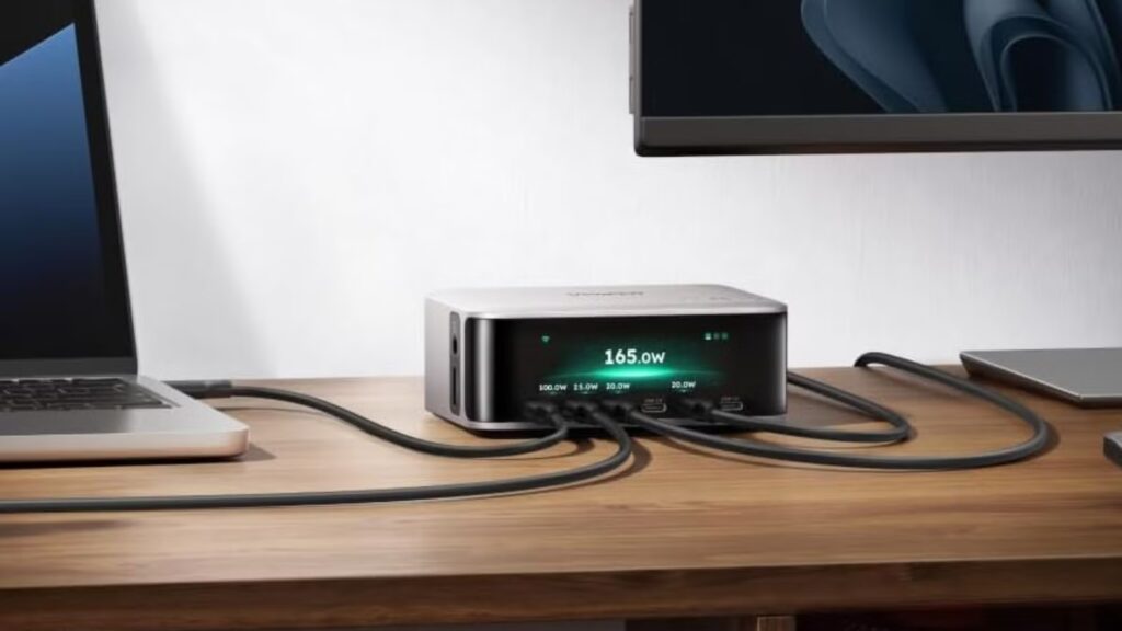 Your cable clutter problem just met its match with this beastly 300W charging station Your cable clutter problem just met its match with this beastly 300W charging station
