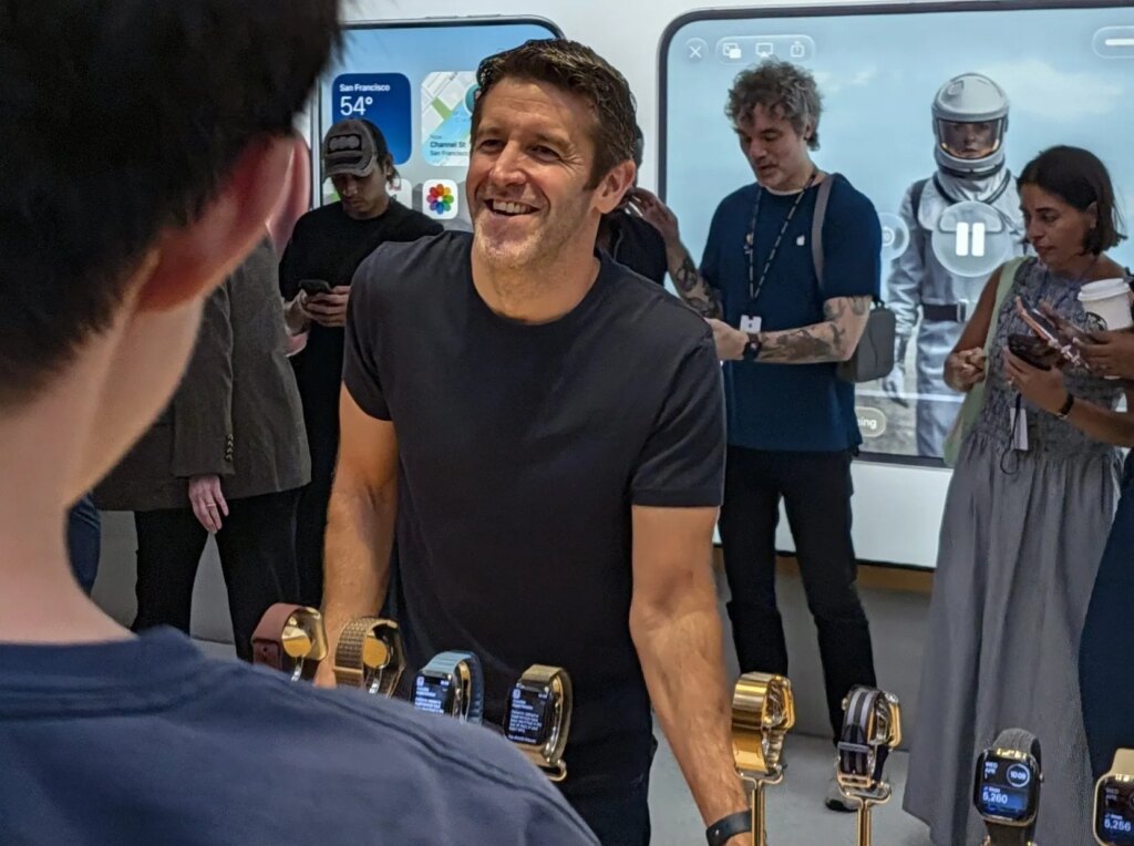 John Ternus at Apple Store during iPhone 18 Pro launch