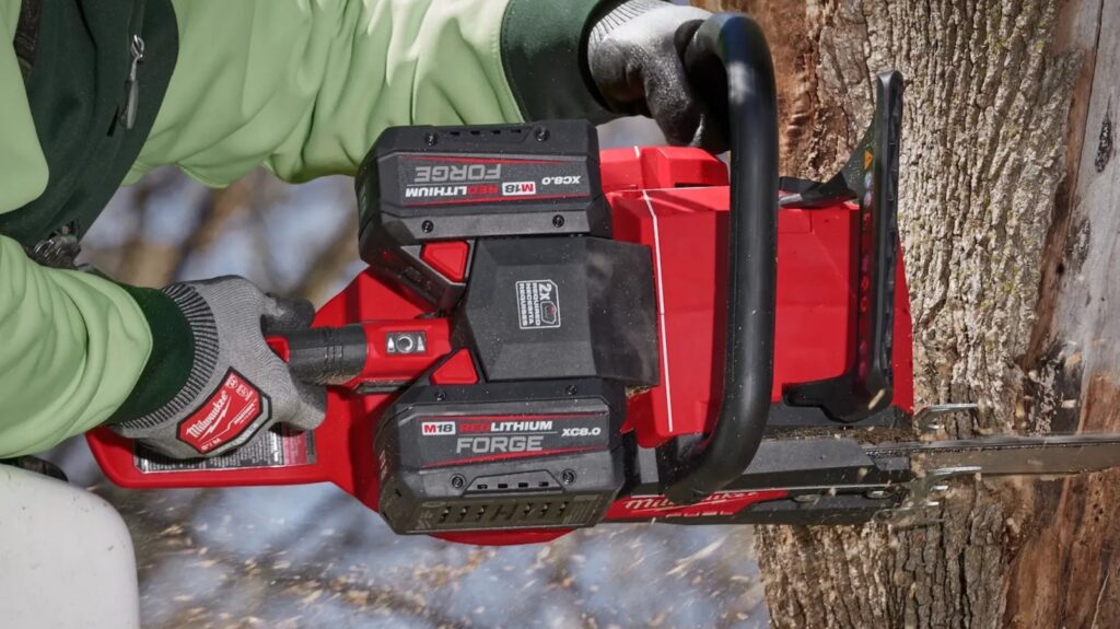4 Times When Its Better To Use Milwaukee M18 Tools Instead Of M12