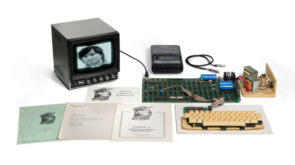 Apple I ‘Hatfield’ Computer Signed By Woz Fetches A Record $1.15 Million At Auction Apple I 'Hatfield' Computer Signed By Woz Fetches A Record $1.15 Million At Auction