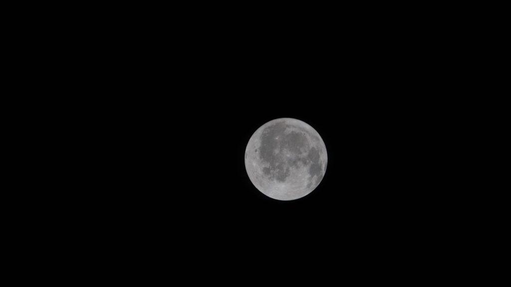 NASA Explains How It's Making Batteries For The Moon's Extreme Temperatures